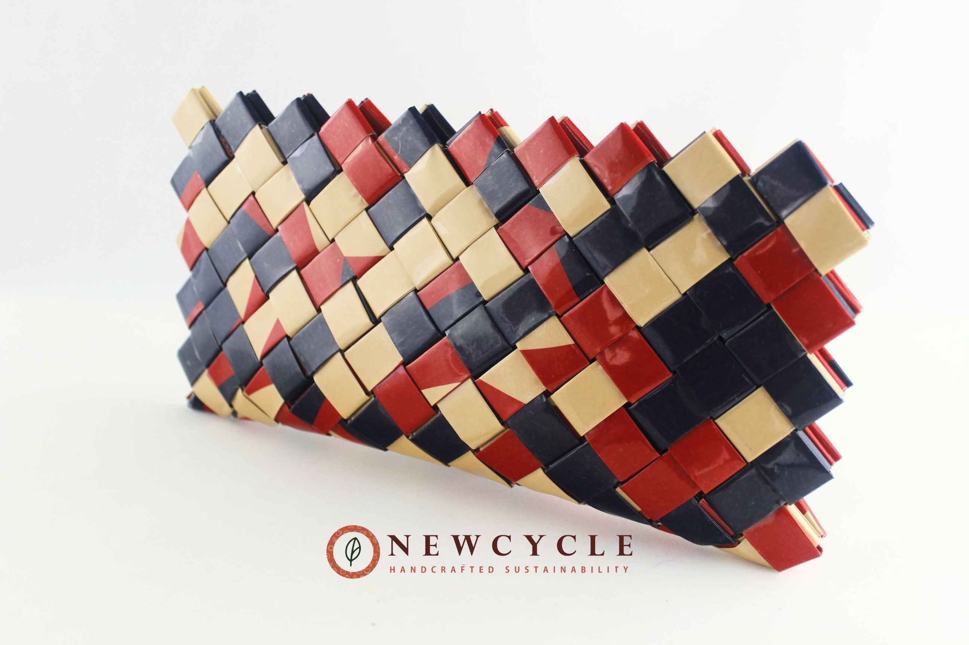 geometric woven purse red navy sand