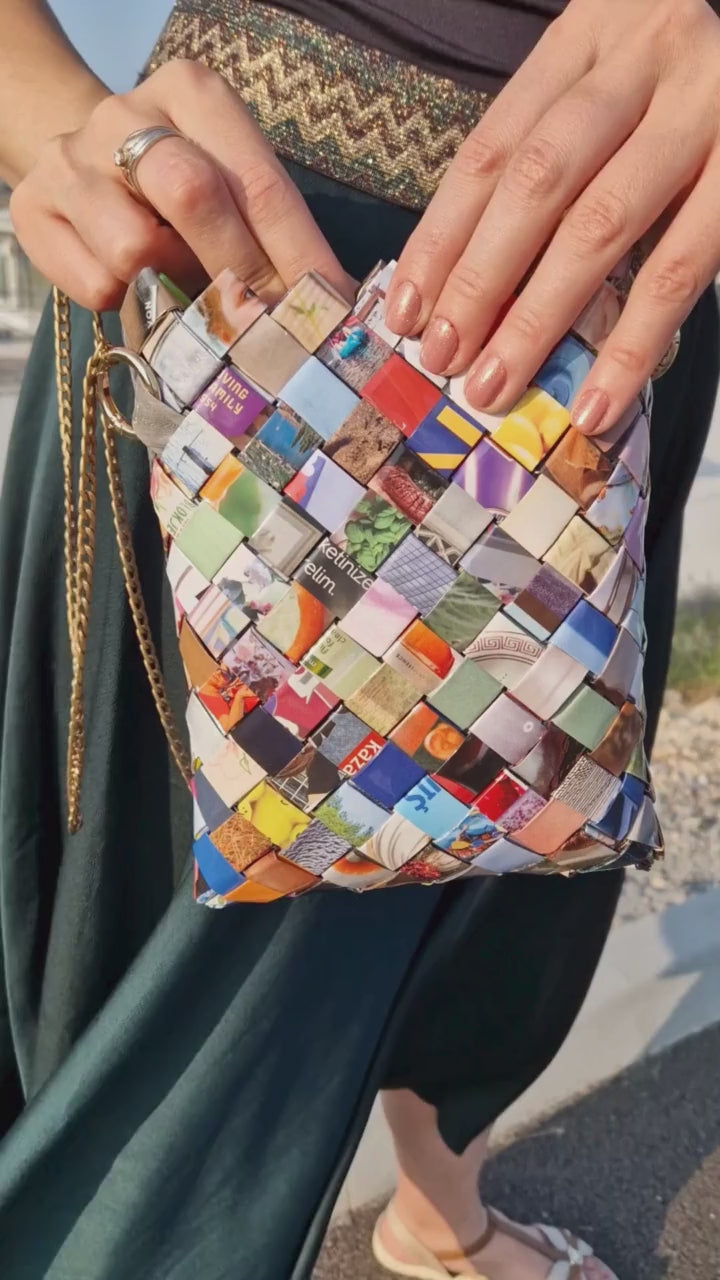video preview of multicolor mosaic shoulder bag
