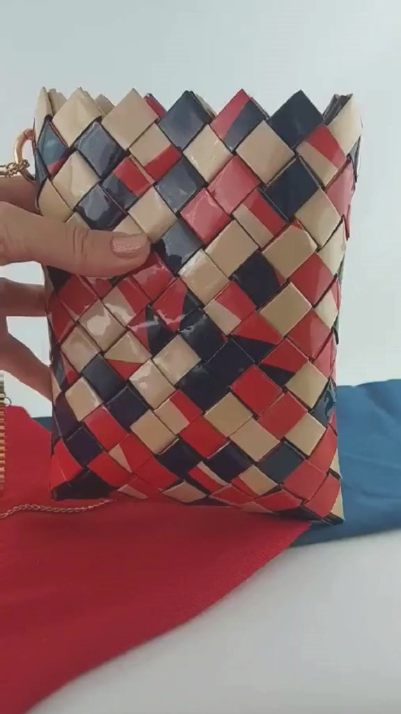 red navy blue crossbody bag video

